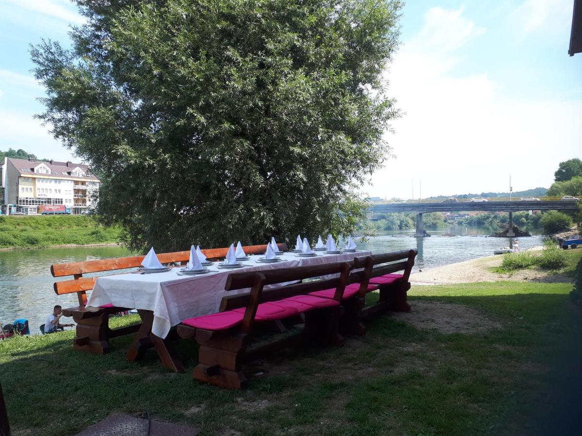 Hôtel Gradska Plaza Ada à Novi Grad Extérieur photo